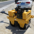 Rodillo compactador de doble tambor con motor diesel